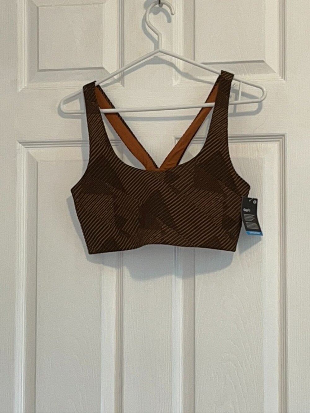 GAP sports bra NWT